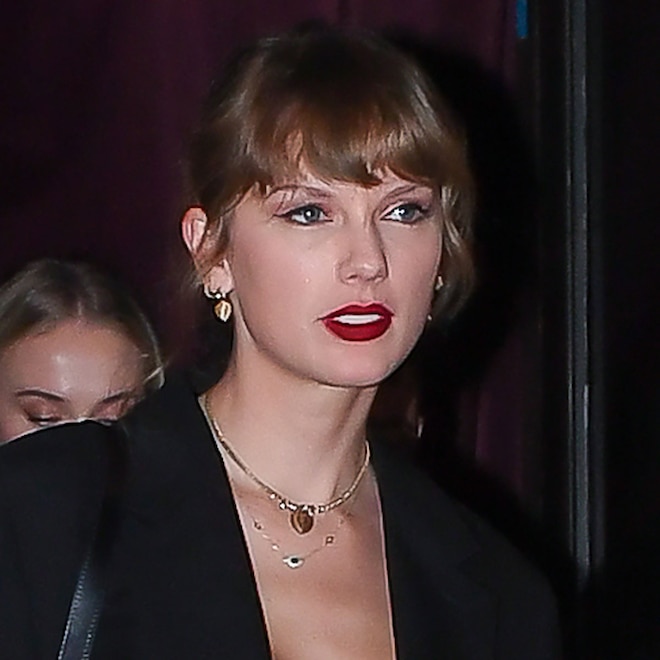 
                        Taylor Swift Spotted Out With Brittany Mahomes, Sophie Turner and More
                ...